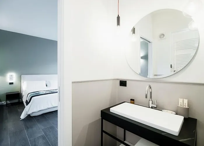 In Centro Luxury 4* קומו